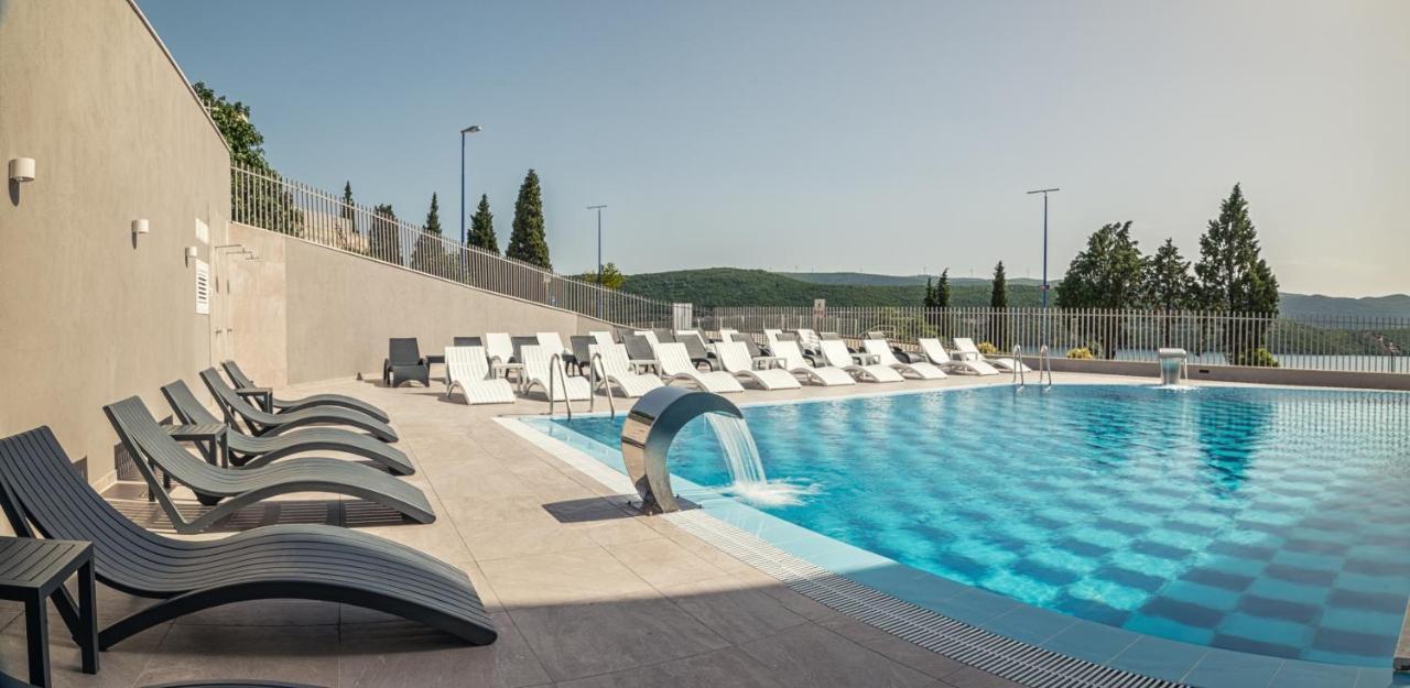 Marea Hotel & Spa Неум Экстерьер фото