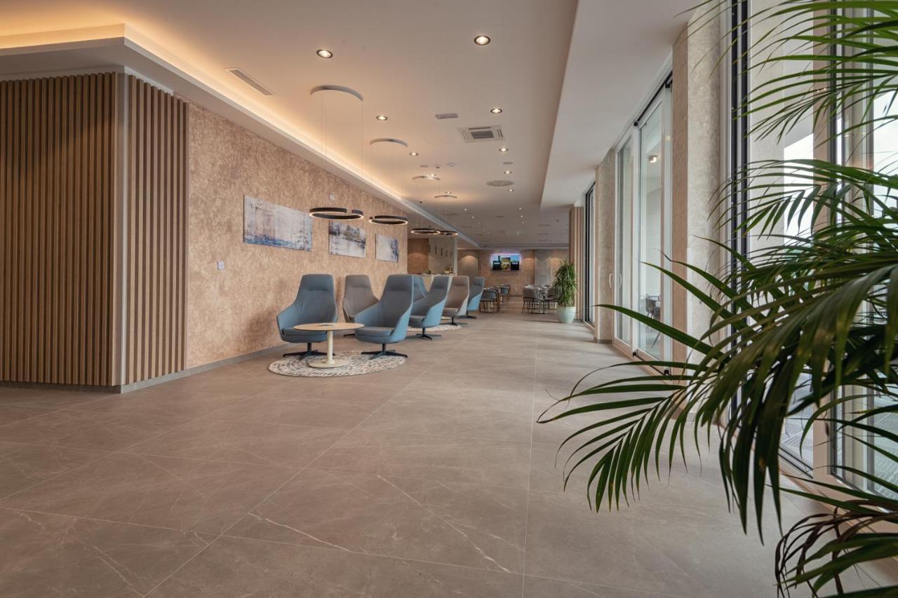 Marea Hotel & Spa Неум Экстерьер фото