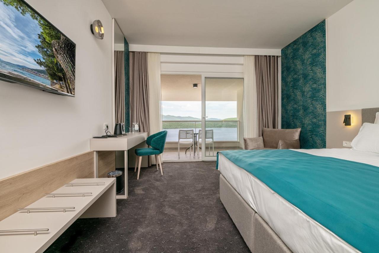 Marea Hotel & Spa Неум Экстерьер фото