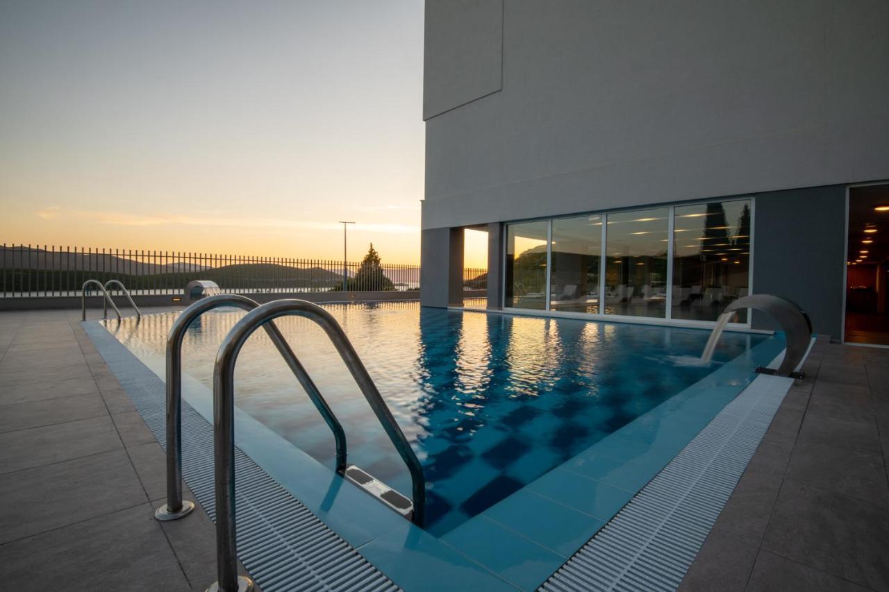 Marea Hotel & Spa Неум Экстерьер фото