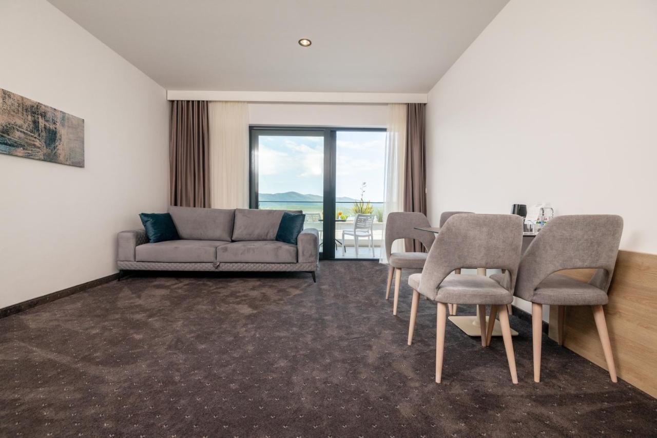 Marea Hotel & Spa Неум Экстерьер фото